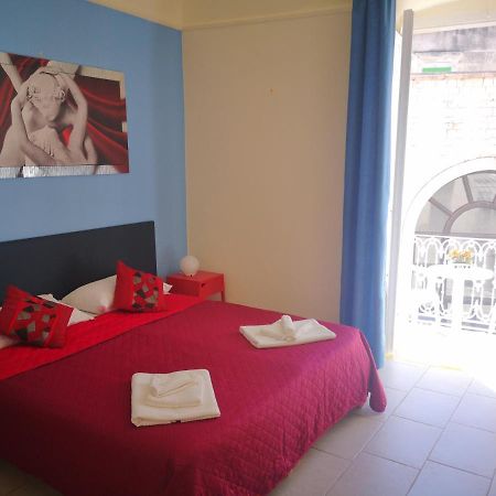 Il Da Vinci Casa Vacanze Giovinazzo Extérieur photo