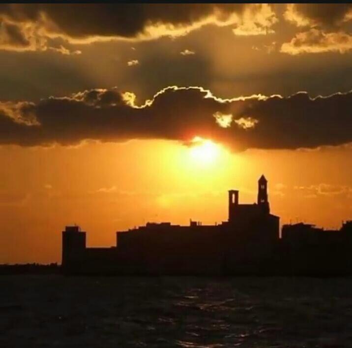 Il Da Vinci Casa Vacanze Giovinazzo Extérieur photo